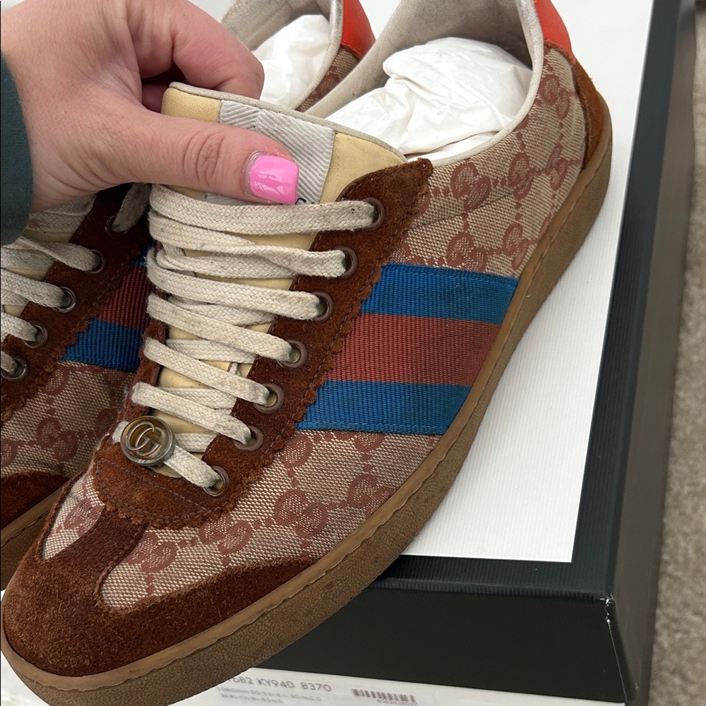 Men’s Gucci Brown GG Canvas Sneakers with Blue & Red Stripes - Picture 5 of 10